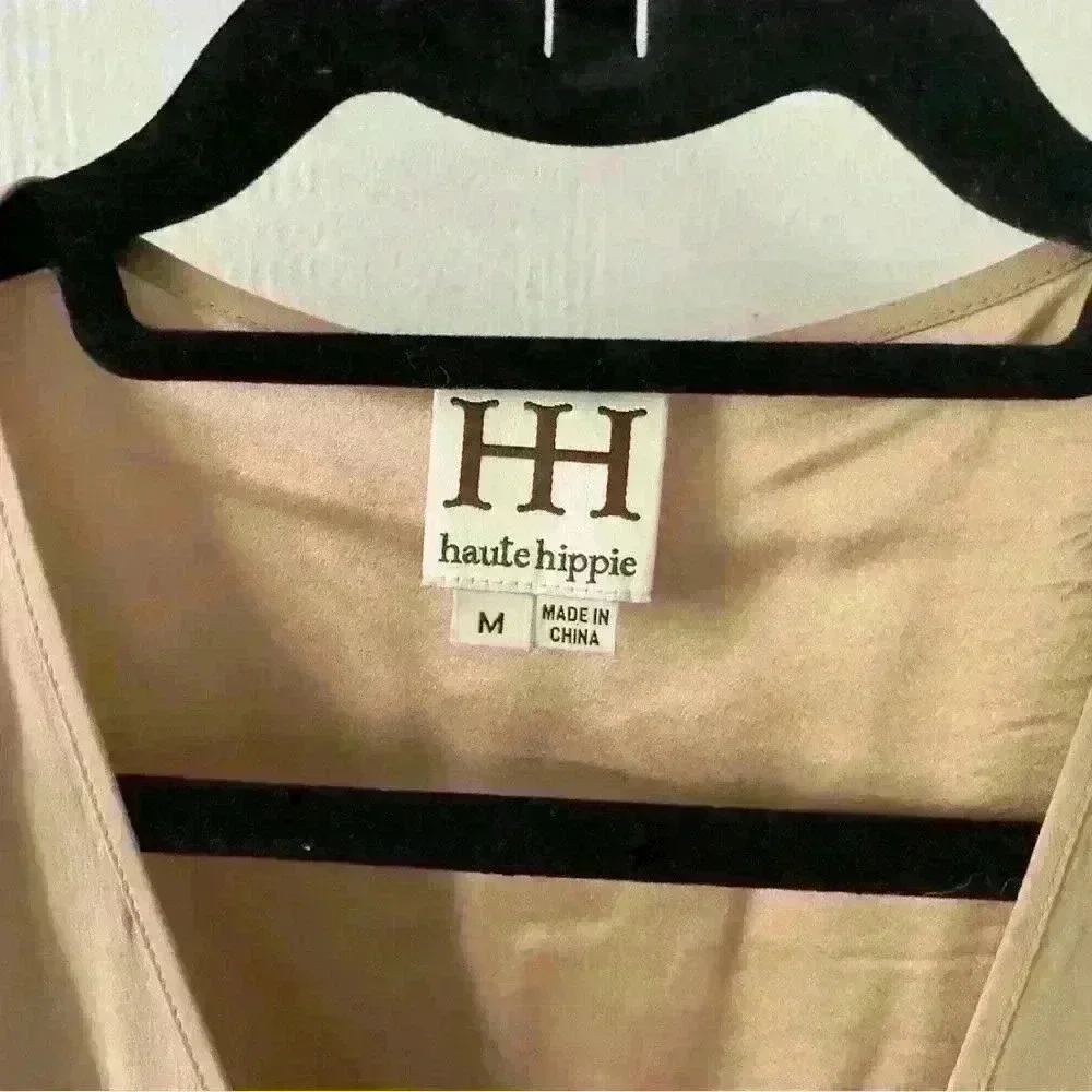 Haute Hippie Silk Cream cap sleeve dress with faux leather red belt size M